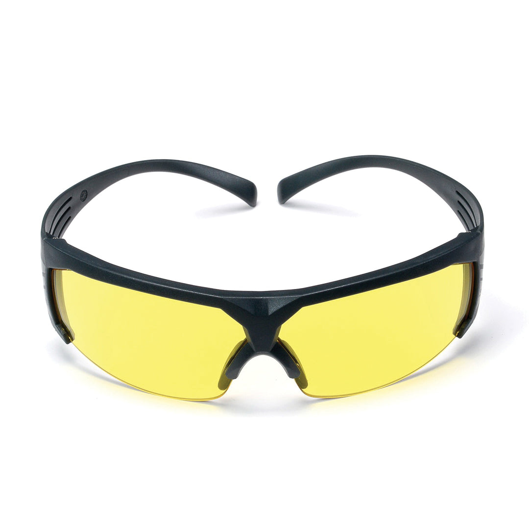 Safety Glasses 3M SF603SGAF 3M SecureFit Protective Eyewear 600 Series with Amber Scotchgard Anti-Fog Lens, SF603SGAF